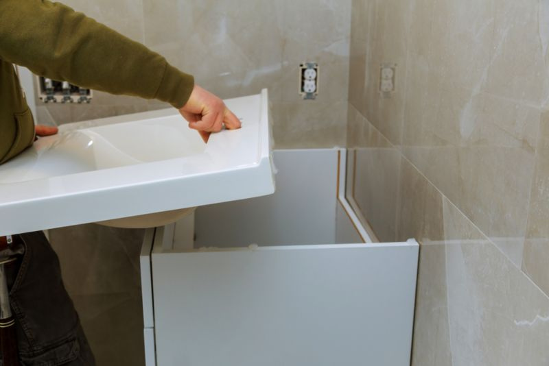 Koľko stojí odstránenie umývadla v kúpeľni?