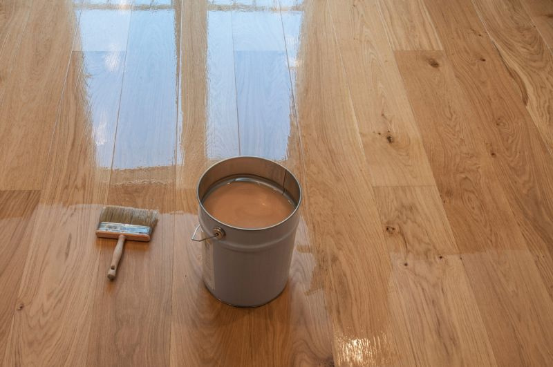 Millised on õliga viimistletud puitpõrandate plussid ja miinused?