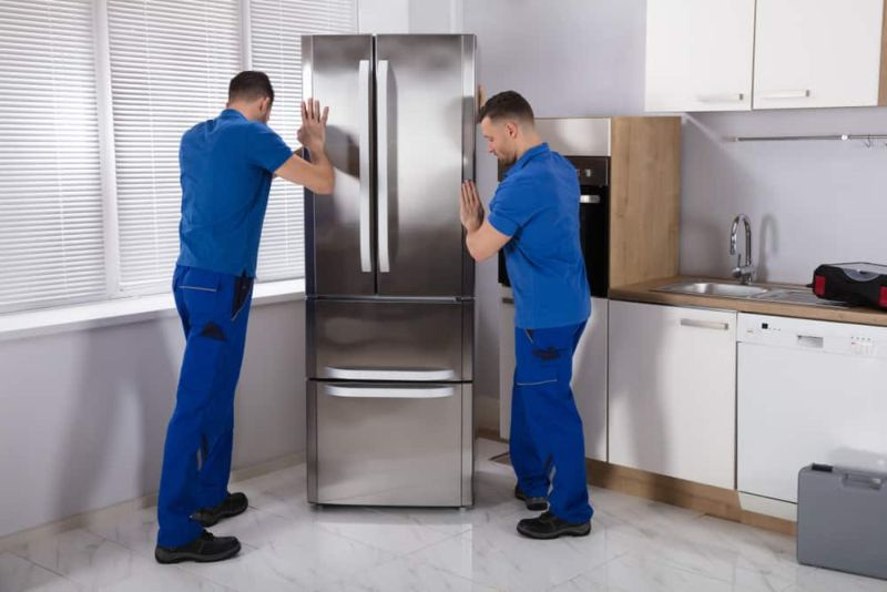 Колко време трябва наемодателят да смени хладилник?