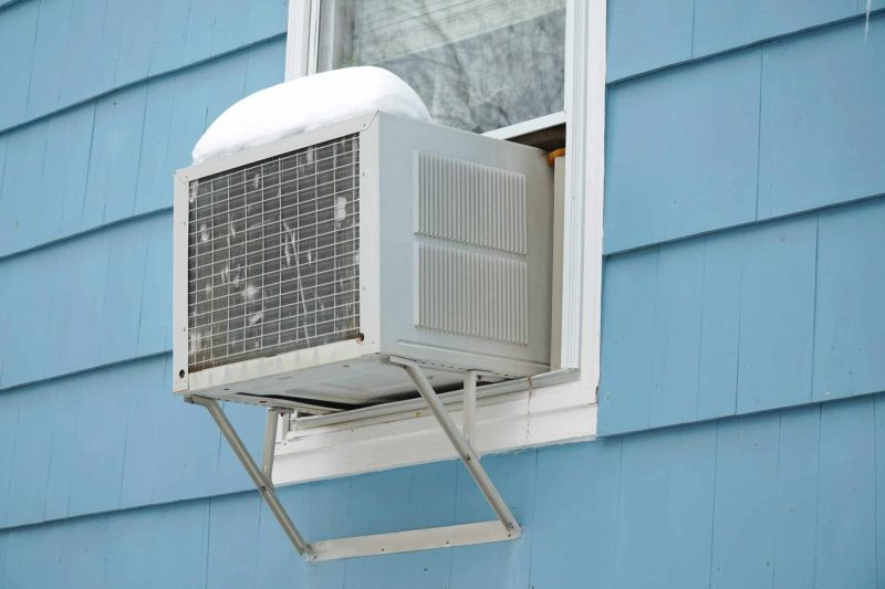 Hoe maak je een raam-airconditioner piepschuim schoon?