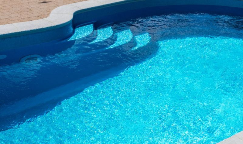 Akú veľkú dieru môžete zaplátať v bazénovej fólii? (Zistite to teraz!)